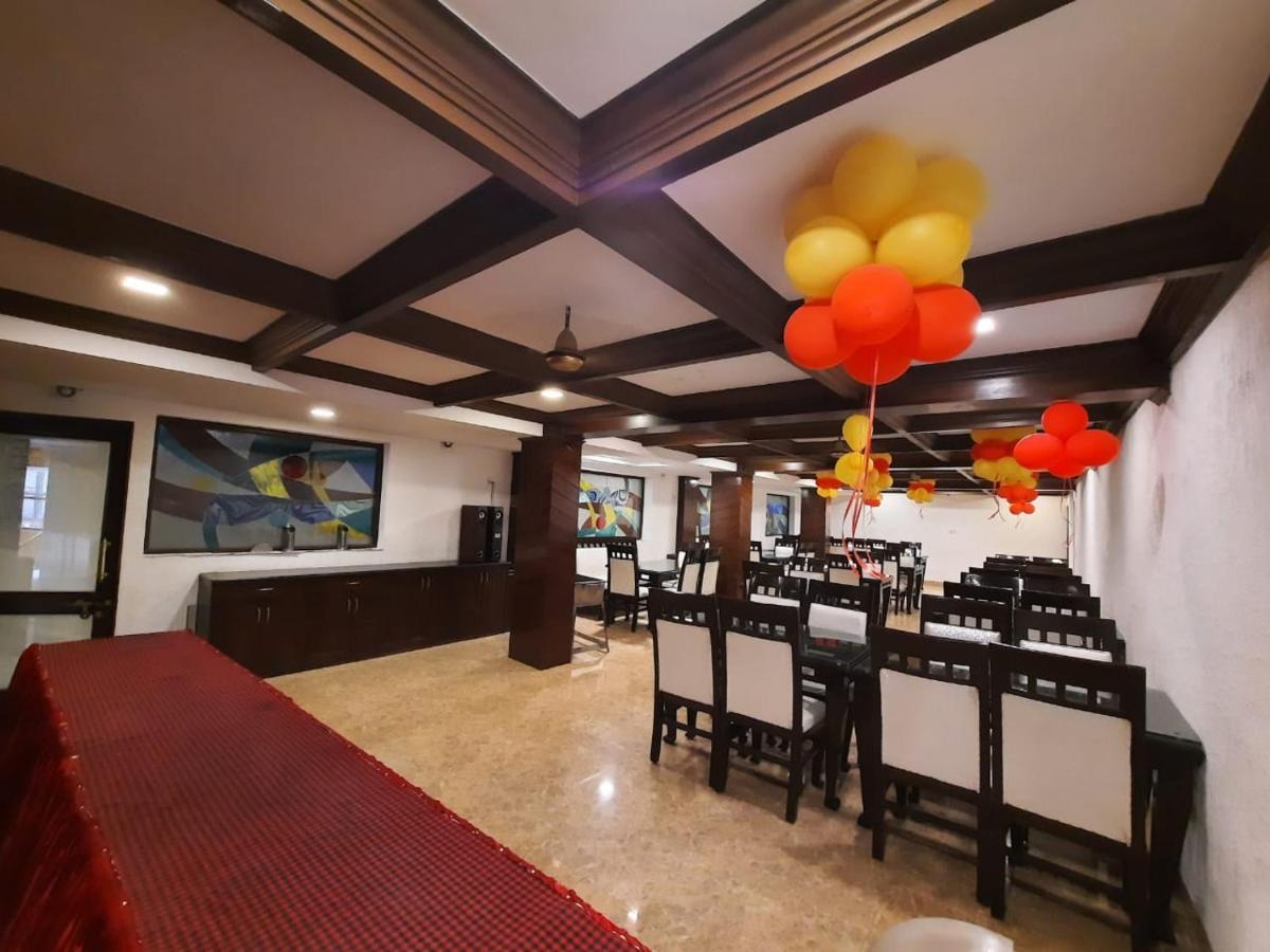 Hotel Basera Массури Экстерьер фото