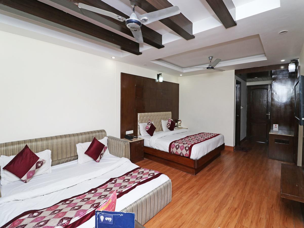 Hotel Basera Массури Экстерьер фото